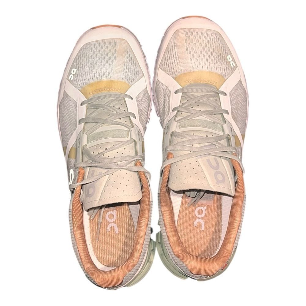 ON Cloudflow Running Shoes Aloe/White size Womens 7.5 - Picture 4 of 7